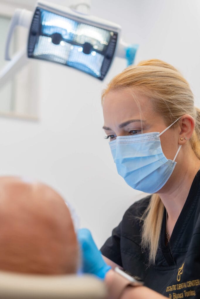 chirurgie dentara cluj napoca chirurg stomatolog