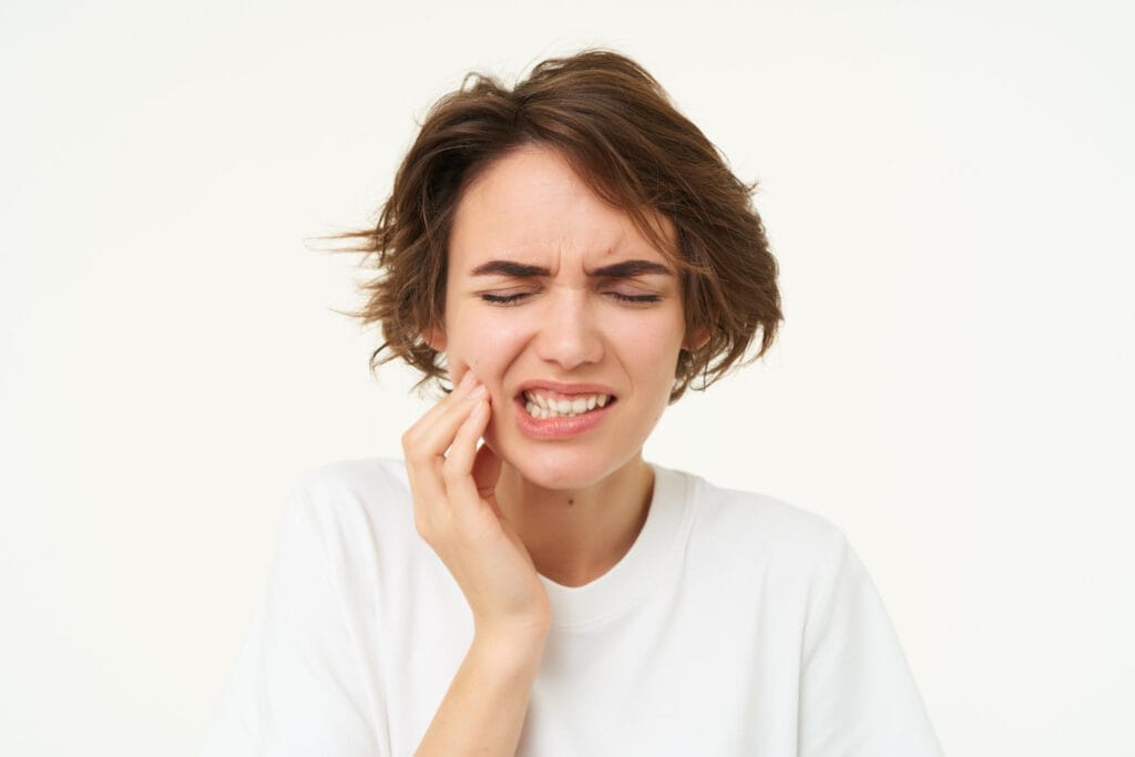bruxism, scrasnit dinti, gutiera bruxism, simptome durere dinti, simptome bruxism